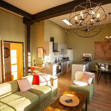 Glasgow Green Getaway With Free Parking Exterior photo