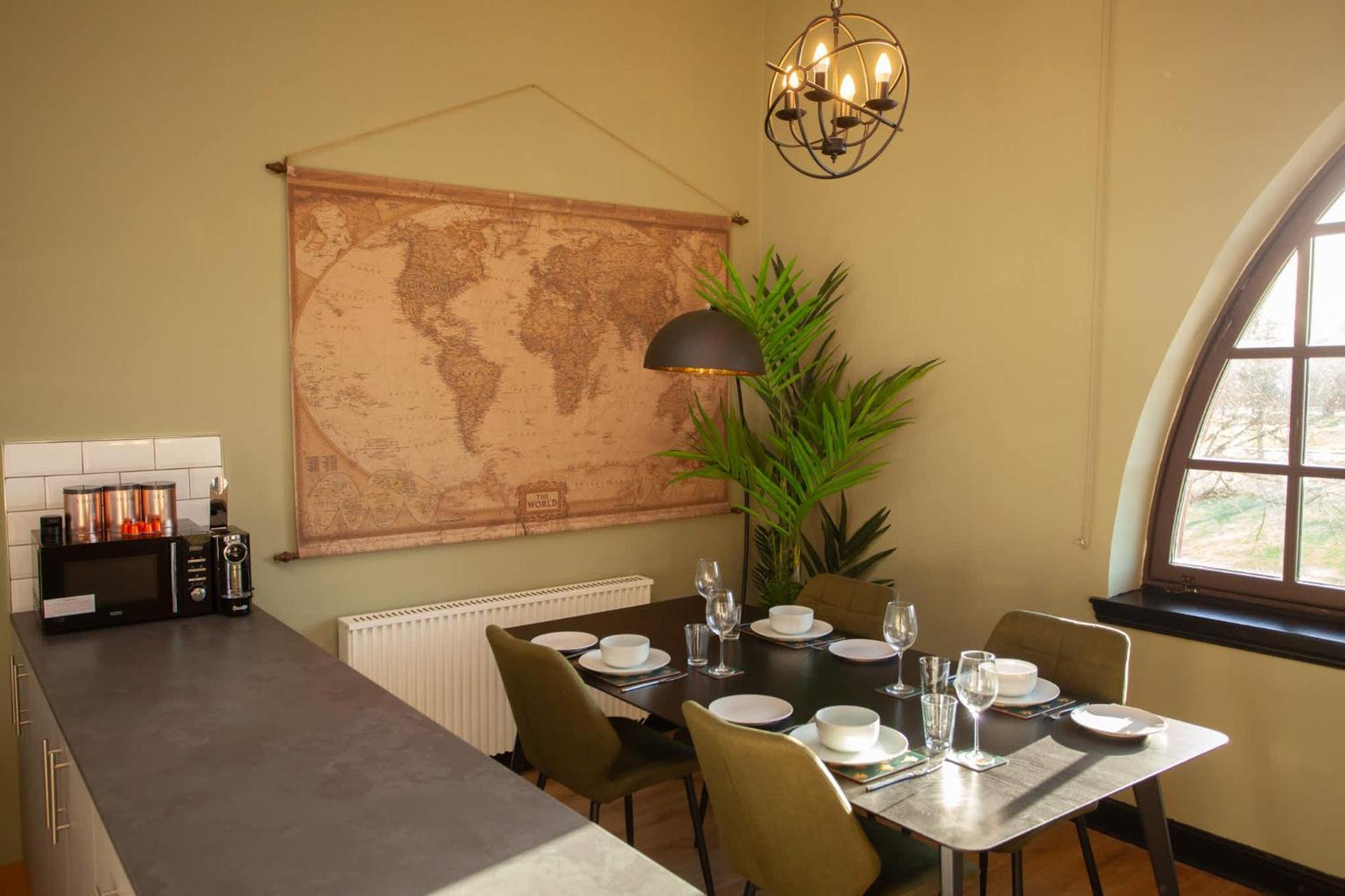 Glasgow Green Getaway With Free Parking Exterior photo