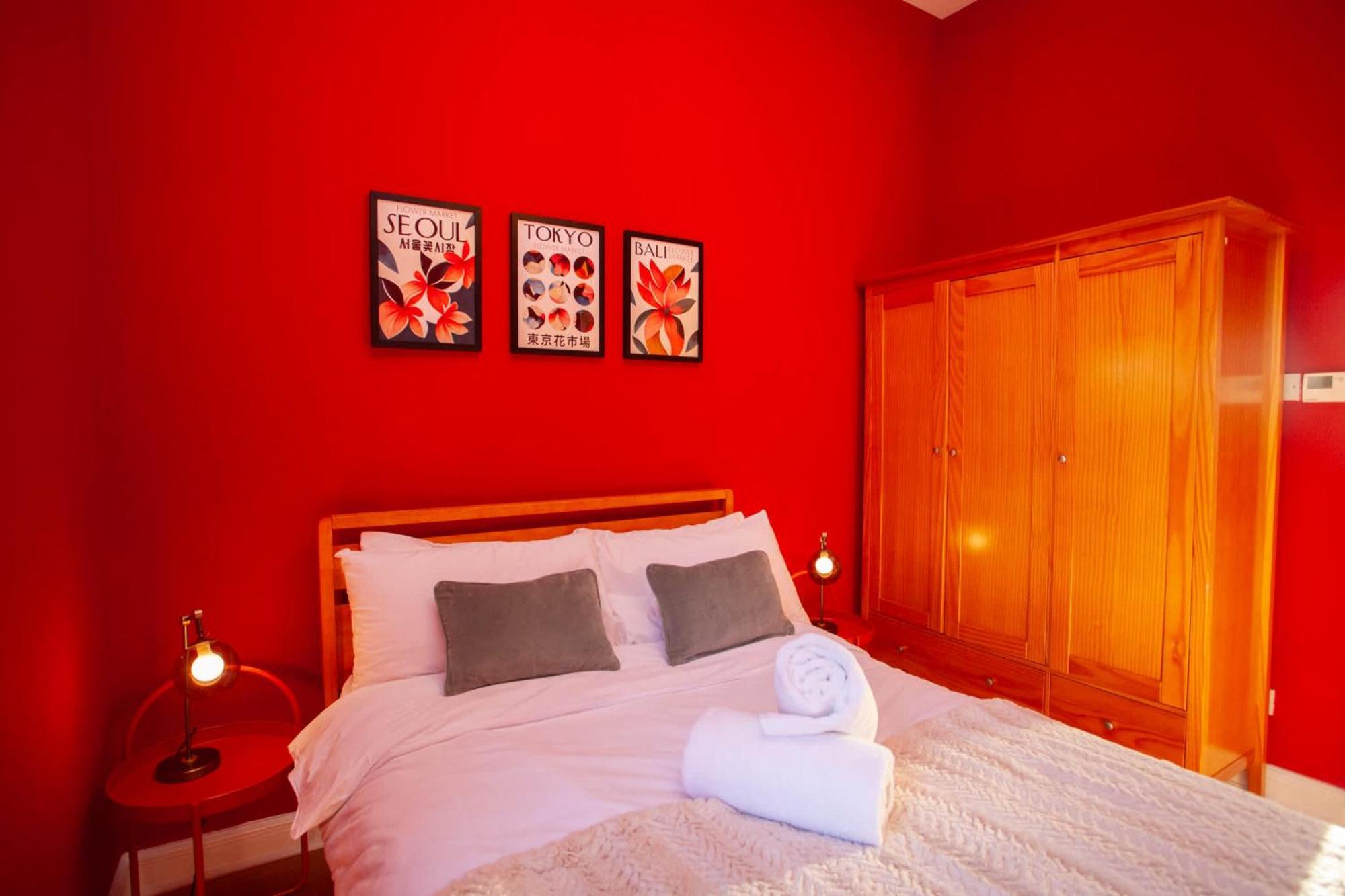 Glasgow Green Getaway With Free Parking Exterior photo